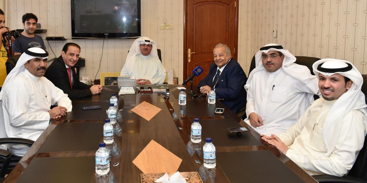 اجتماع اللجنة العليا لمونديال القاهرة للاعمال الفنية والاعلام