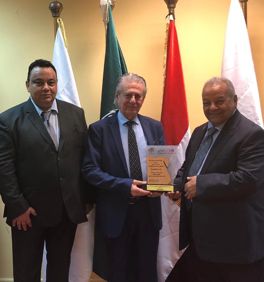 تكريم الدكتورة جيهان الناصر عضو لجان التحكيم بمونديال القاهرة ٢٠١٨
