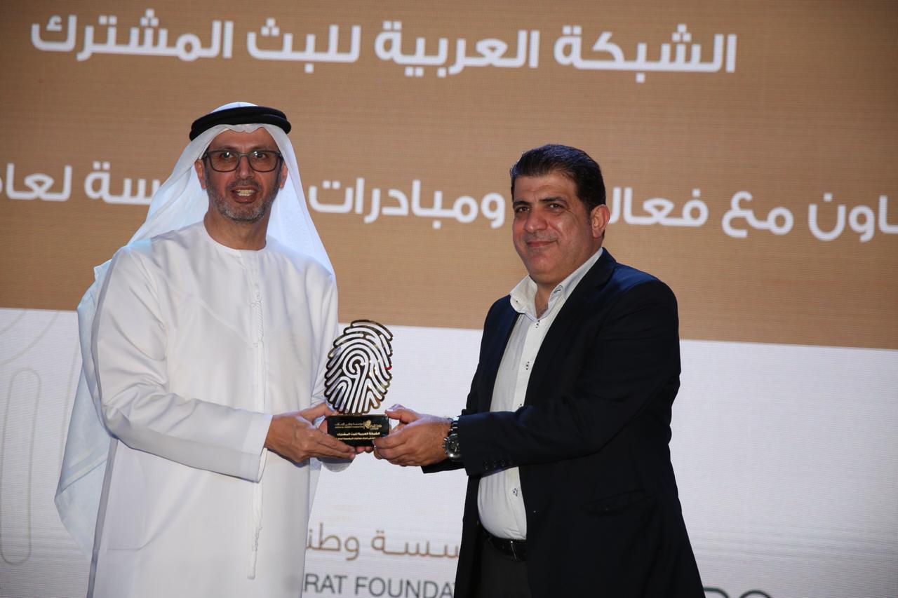 مؤسسة وطني الإمارات تكرم الشبكة العربية للبث المشترك في دار الاتحاد بدبي