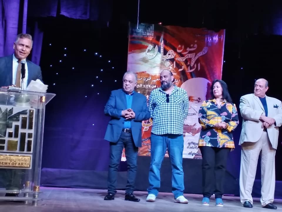وزيرة الثقافة تبحث مع رئيس مهرجان الإسكندرية السينمائي استعدادات الدورة ٣٥