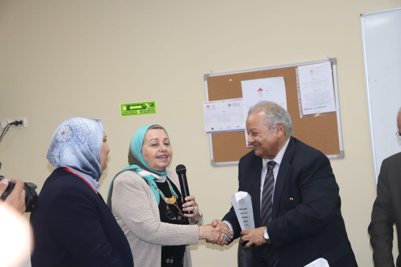 أبوذكري يرسل برقية تهنئة للدكتور أشرف زكي لتعينه رئيسا لأكاديمية الفنون