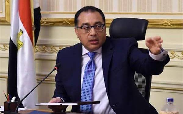 اسامه هيكل : مش عايز اشوف حد في الشارع بعد الساعه ٧