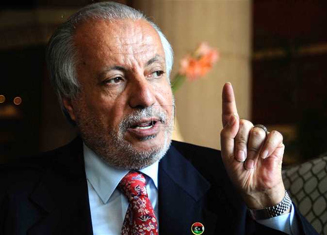 استقالة أسامه هيكل كوزير بعد خلافات مع رموز الإعلام في مصر