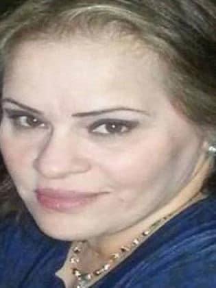 كاملة أبوذكري تتبرع بطرف صناعي وجمال العدل بالعلاج لشريف دسوقي